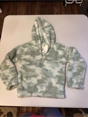SO Kids Plush Hooded Quarter-Zip Pullover in Sage Green and White